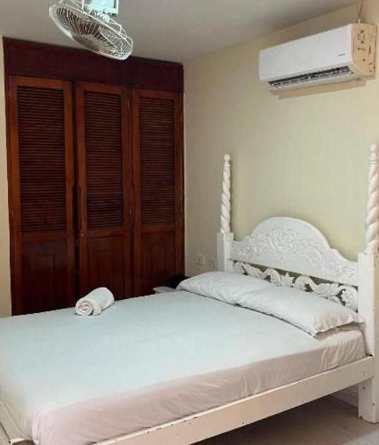 Hotel Blue Aiport